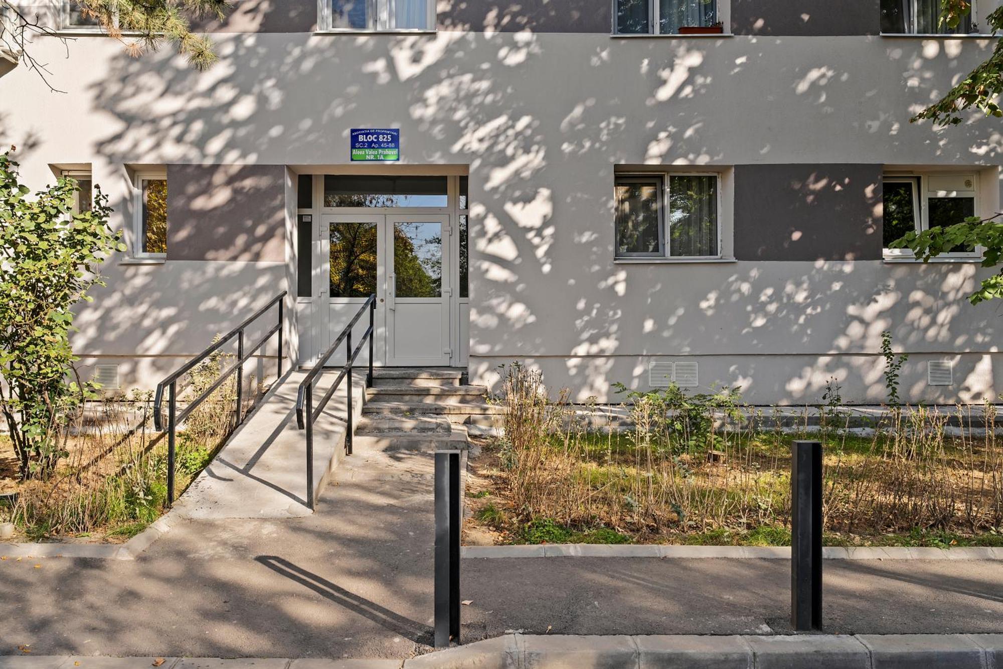 Garsoniera De Lux Si Eleganta Drumul Taberei Bukarest Exterior foto